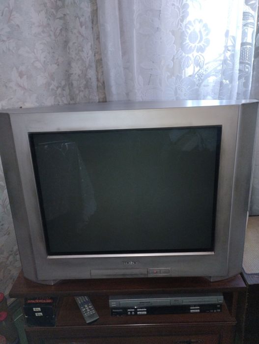 Телевизор Sony Trinitron