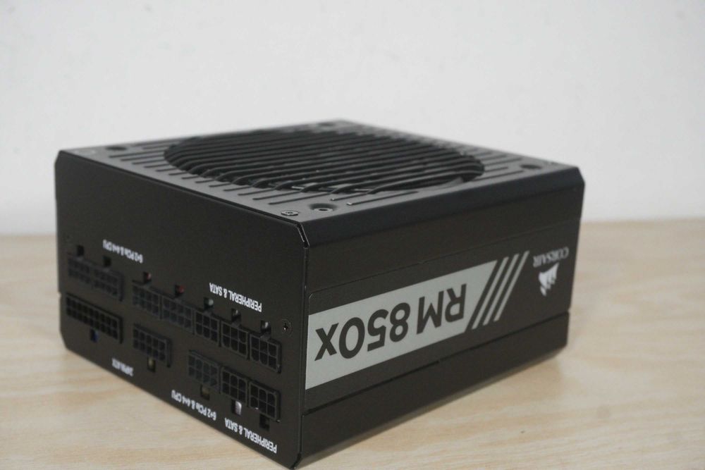 Захранване PSU Corsair RM850x Gold - 2x 8pin CPU/ вкл. ДДС