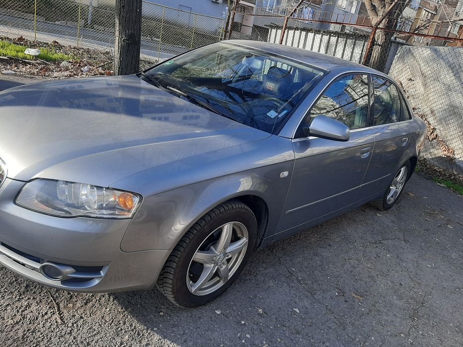 Продавам Ауди а4в7 2006 седан перфектно състояние