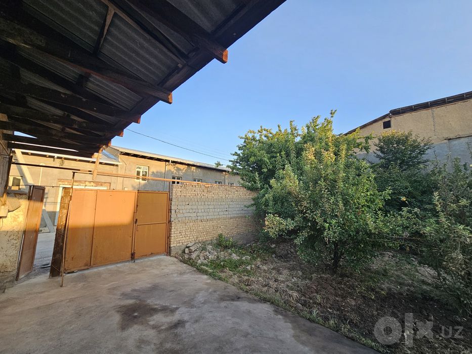 ПРОДАЁТСЯ  УЧАСТОК
Общая площадь участка: 8 соток
В со
