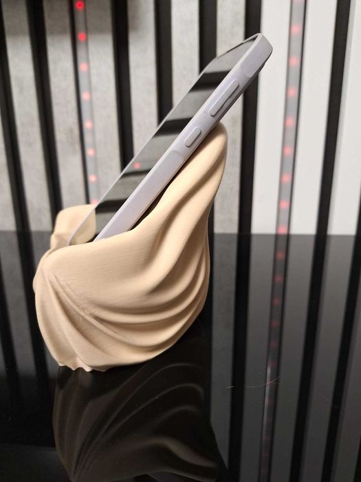 Suport de telefon – Design artistic