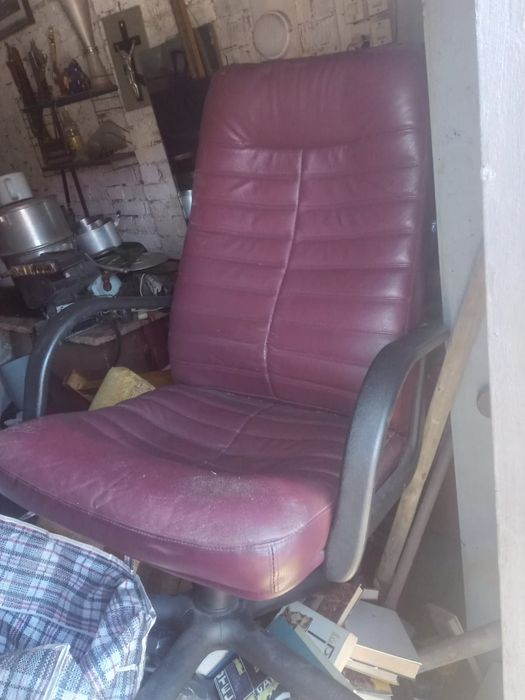 Продам офисное кресло