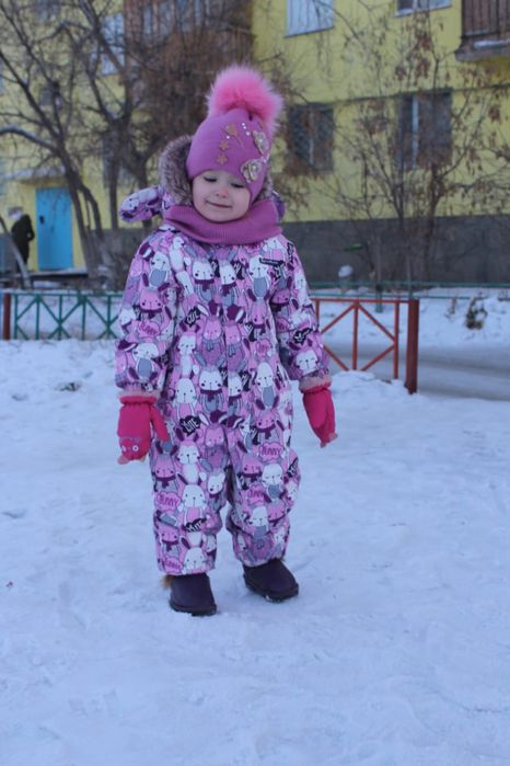 Продам зимний комбинезон Канада