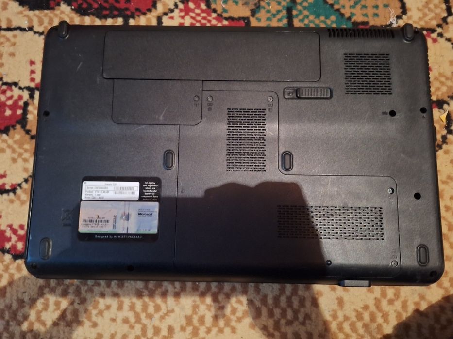 Vand Laptop compaq CQ61 Pt piese Havarna • OLX.ro