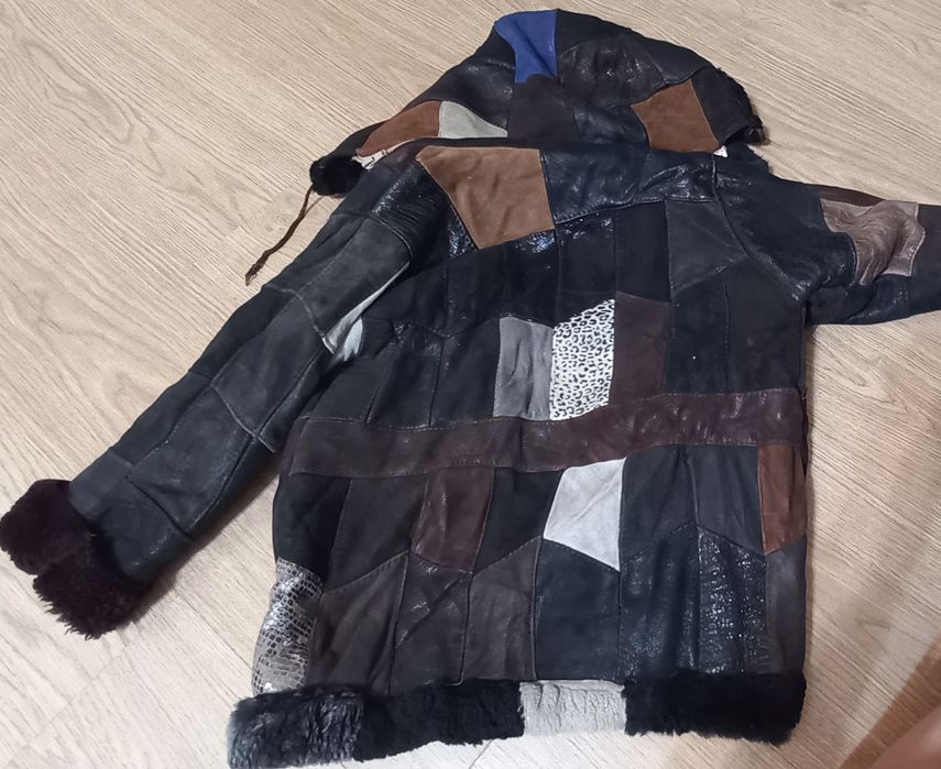 Продам дубленку детскую