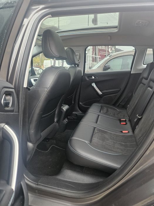 Peugeot 2008 CrossWay 1.6 dizel din 2017!