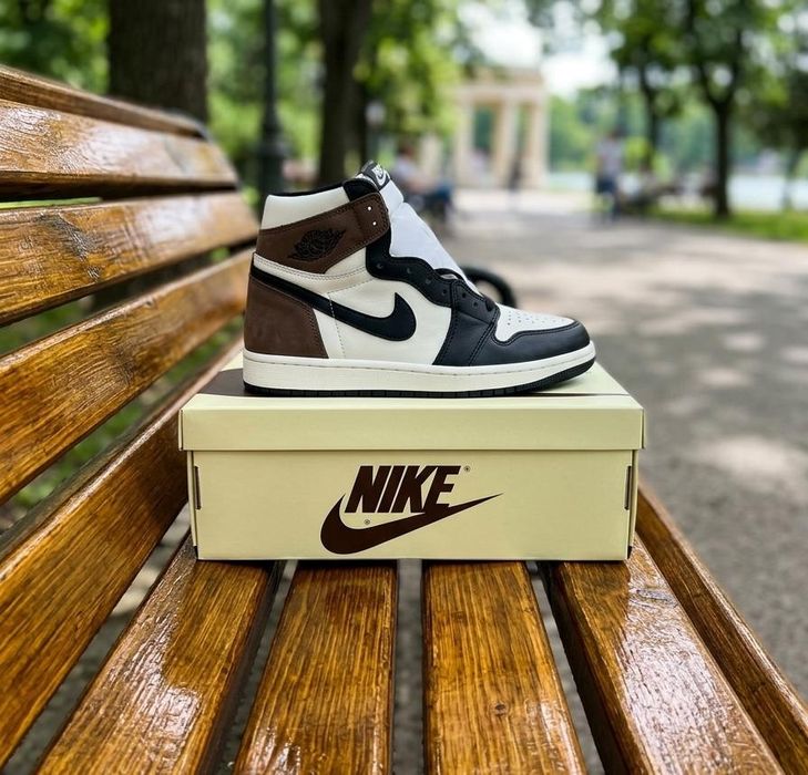 Adidasi Jordan 1 Mocha - Sneakers High