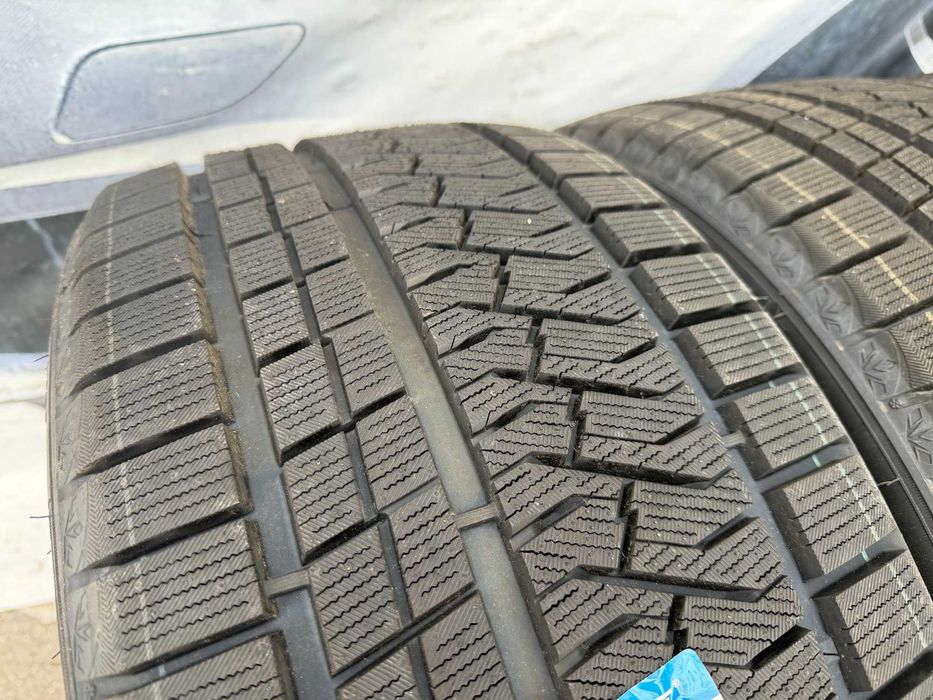 4 anvelope iarna 265-40-20 Audi A6 A7 A8 Honda crv-7 Mercedes GT Mercedes E class AMG EQE R class SL class Cauciucuri 265-40-20 iarna