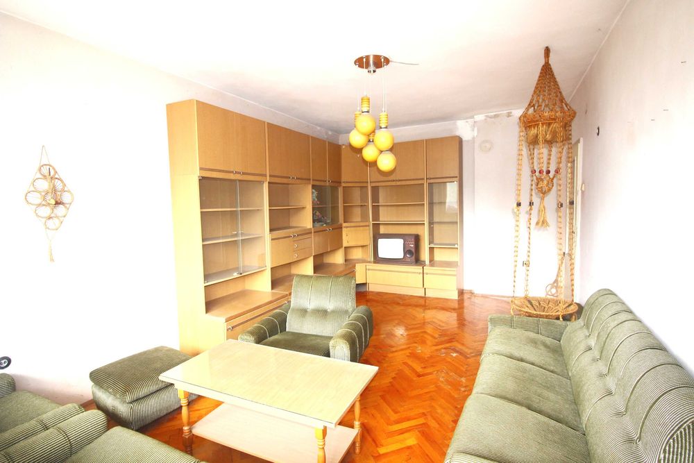 Двустаен тухлен апартамент в кв. Дядо Дянко, гр. Габрово