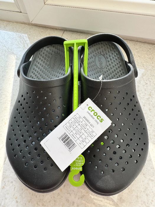 Продаётся Кроксы