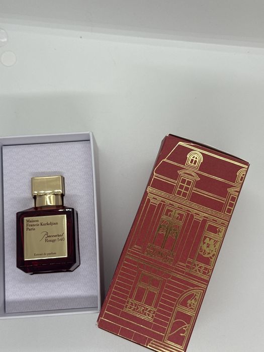 Парфюм Maison Baccarat Rouge 540