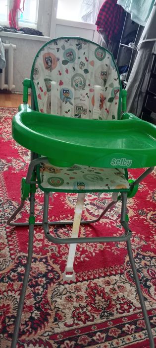 Продам стульчик для кормления