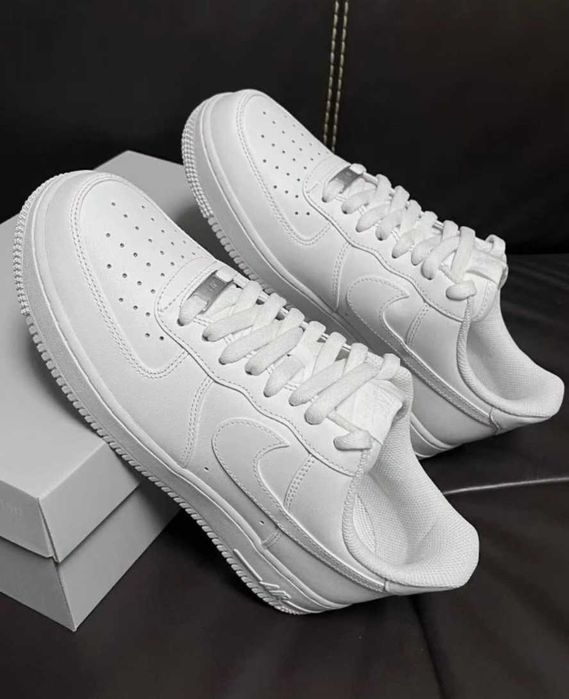 *ULTIMELE STOCURI* Adidasi Air Force 1 - triple white