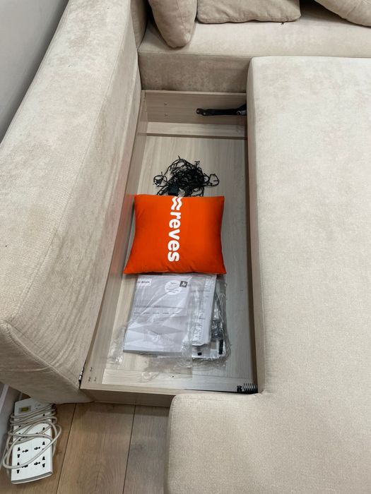 Продам угловой раскладной диван