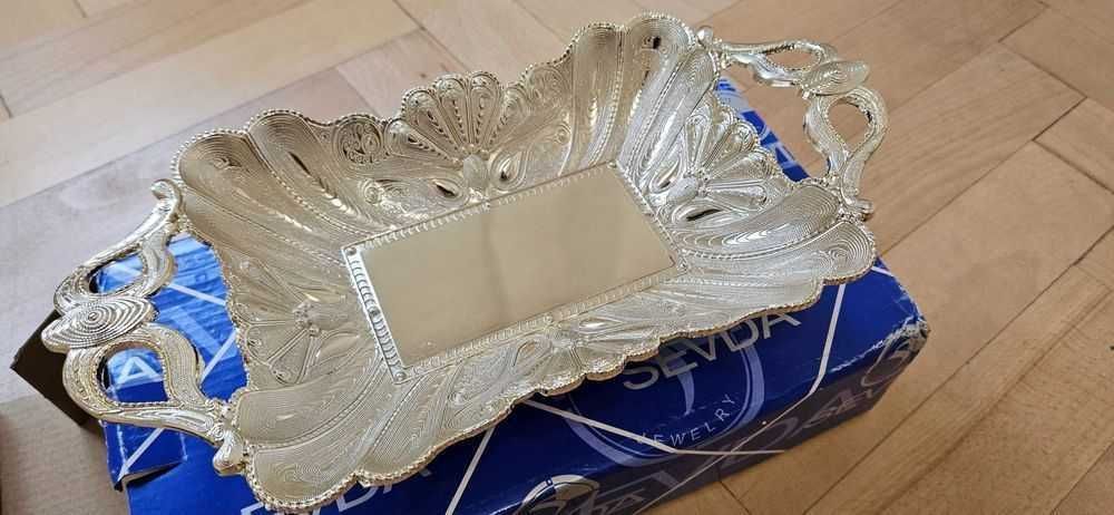 Tava metalica placata cu argint, model pe margini si piciorușe, SEVDA