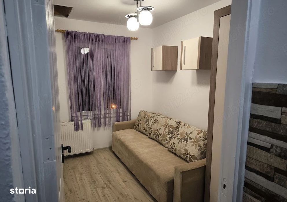 Apartament 3 camere zona Vasile Aron