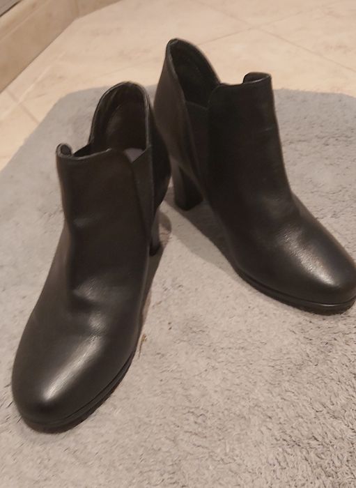 Полу-боти, н.37, ест.кожа