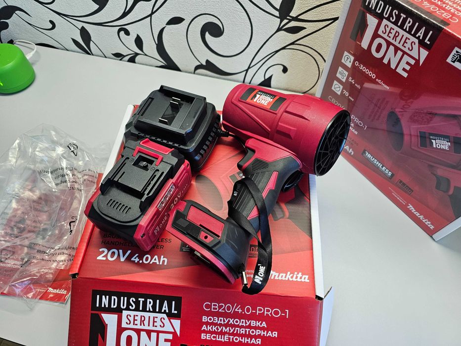 ПРОДАМ Number ONE CB20/4.0 PRO Воздуходувка ТурбоФен (Аккумуляторная).