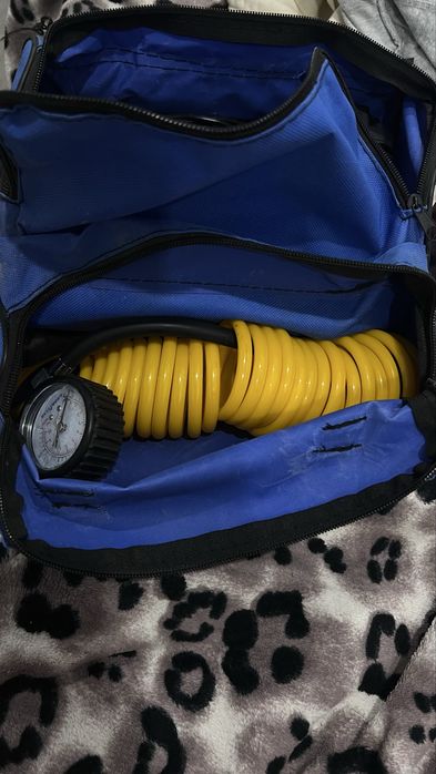 Автокомпрессор Goodyear поршневый