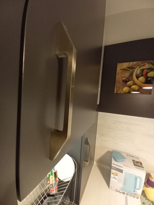 Мебелни дръжки (алуминий) цвят - хром / мат 160 мм.