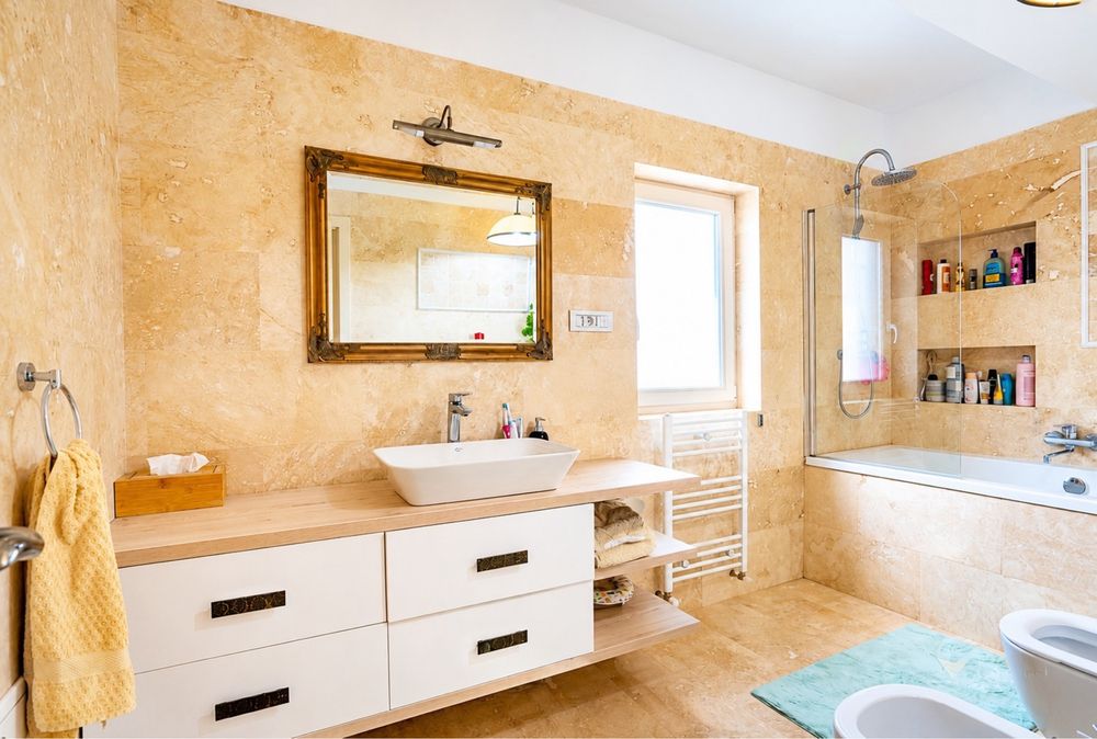 Casa tip duplex - Platoul Insorit