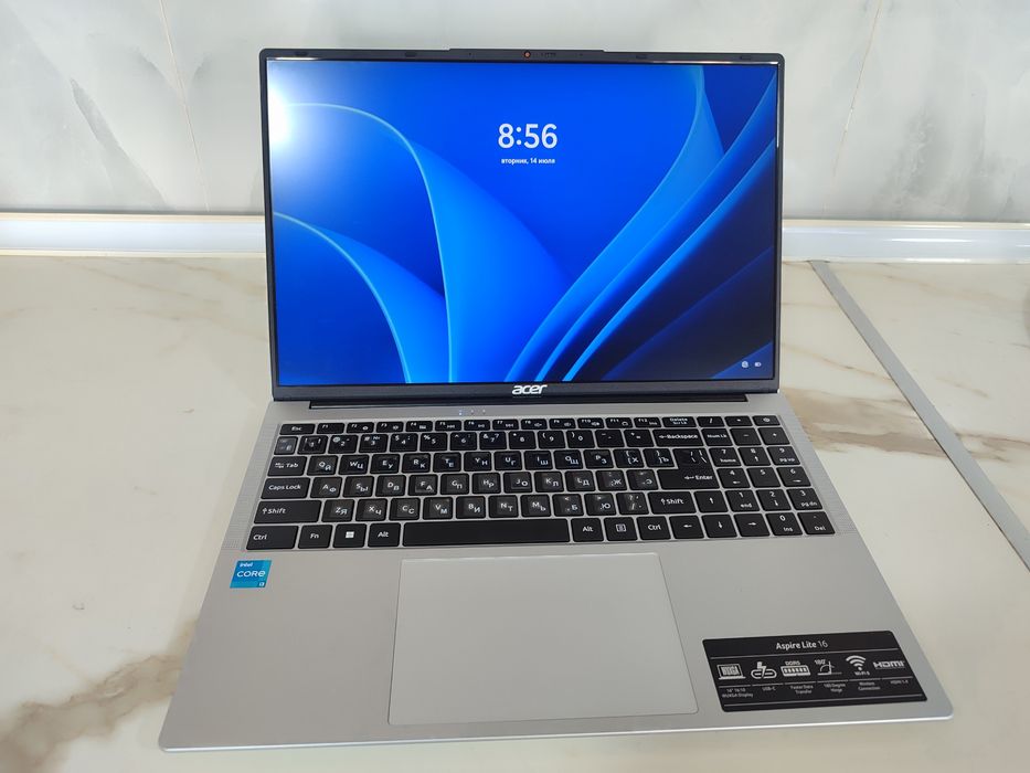 Acer aspire lite 16 WUXGA 15.6 8gb DDR5 256SSD янги наутбук.
