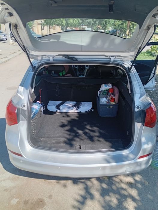 Opel Astra 1.9 110кс