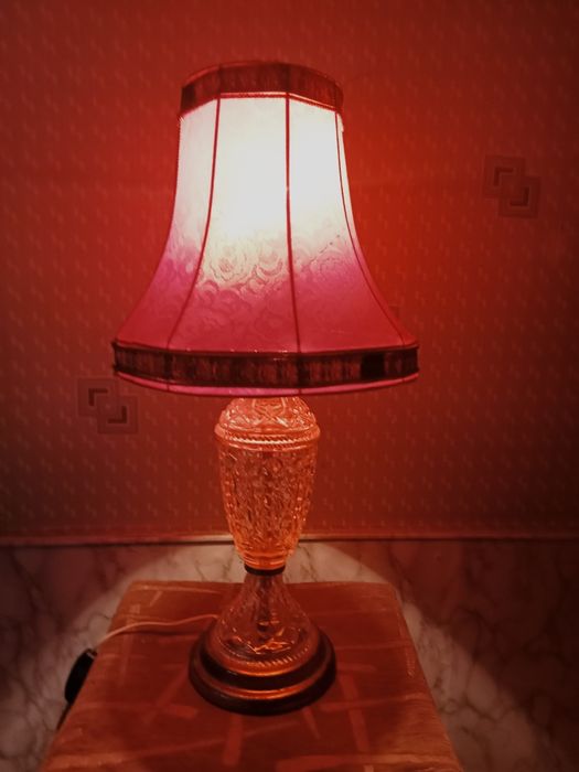 Советская настольная лампа.