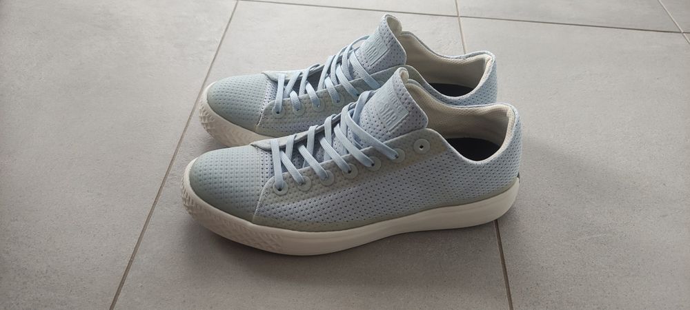 Teniși Converse 42