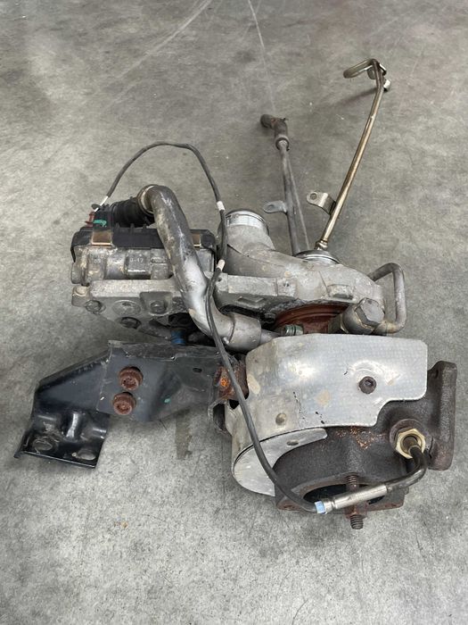 Turbina stanga 4.2 TDI Vw Touareg/Audi Q7/Cayenne cod 057145873N