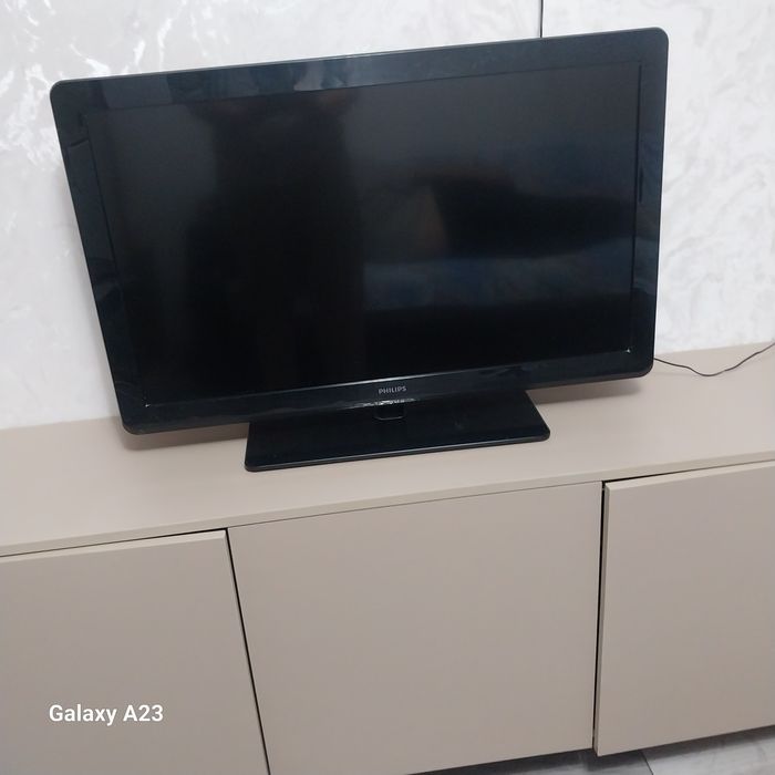 Телевизор "Филипс"