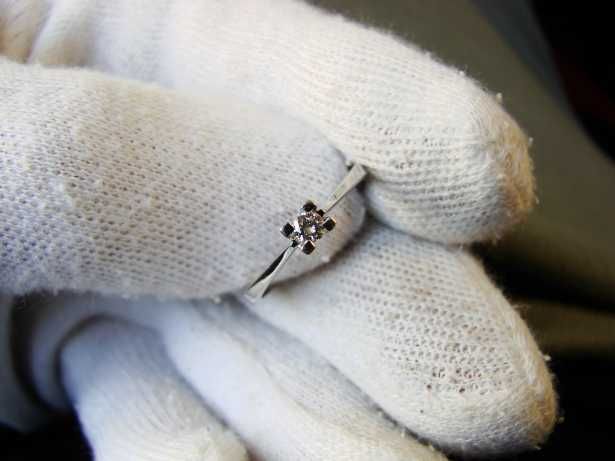 Inel Aur Alb 14K Cu Diamant Brilliant De Logodna