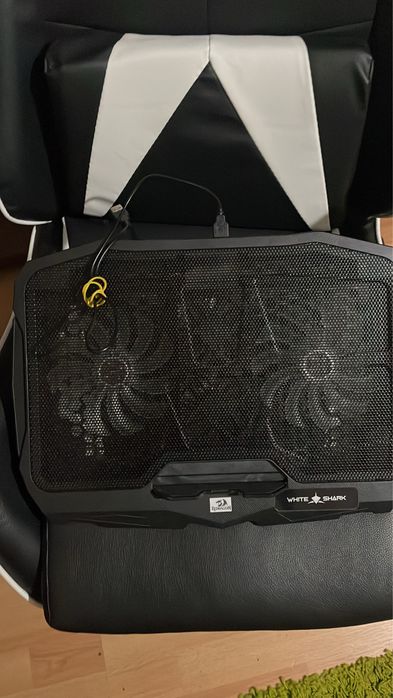 Cooler de racire pentru laptop