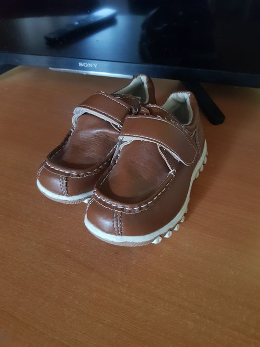 Pantofi pentru băieți