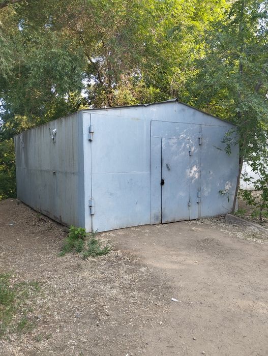 Продам железный гараж