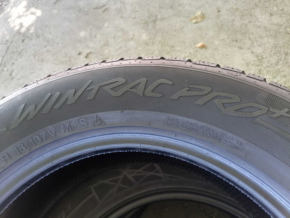4 бр. Vredestein 235/60R18 DOT 4224