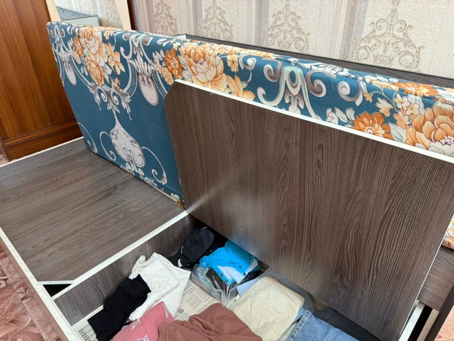 Продам подростковый кровать