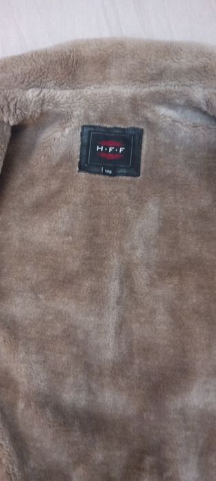 Кожаная куртка с мехом на рост 140см