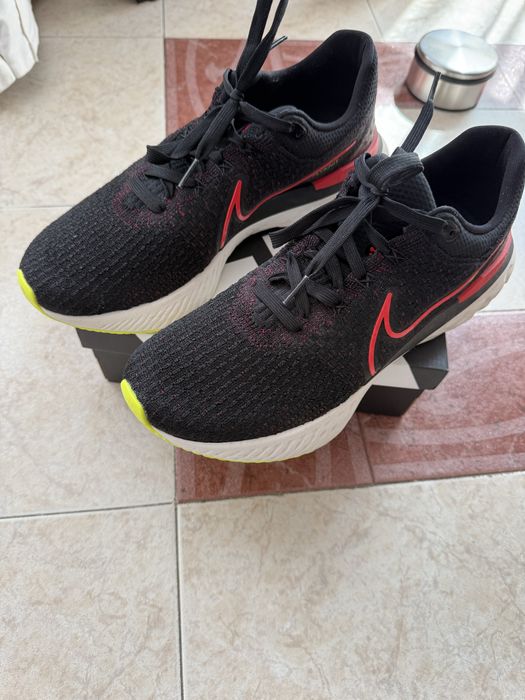 Nike React Flyknit