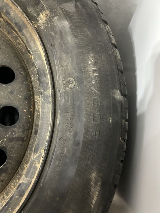 Резина с дисками Размеры: 215/60/16