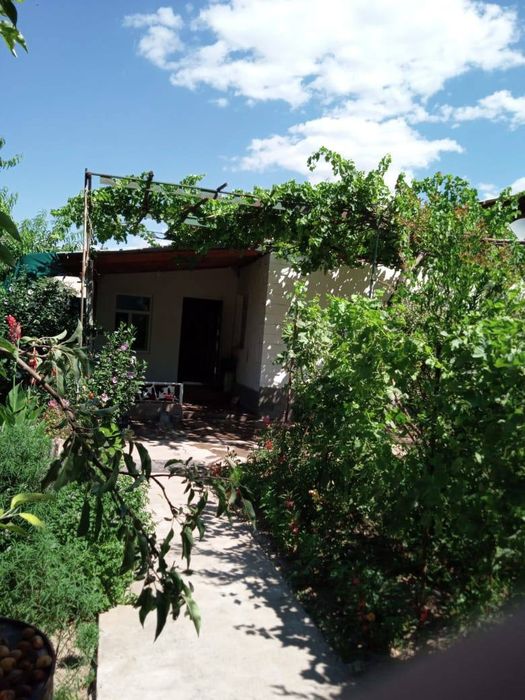 Продоеца дом 10 соток