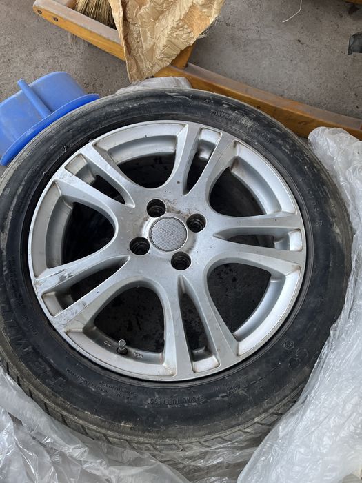 Продам диски с резиной 4*100