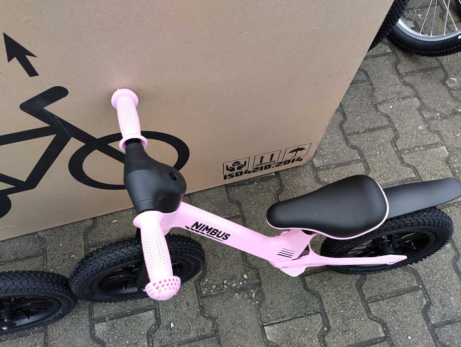 BYOX Балансиращ велосипед с помпещи гуми NIMBUS