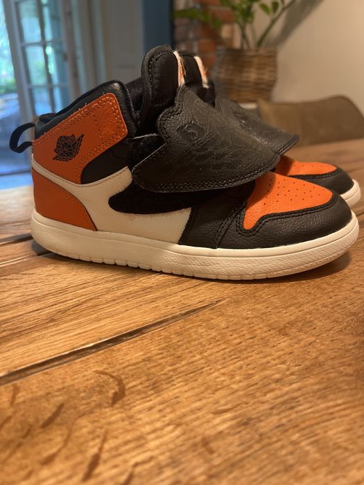 Jordan Sky marimea 35