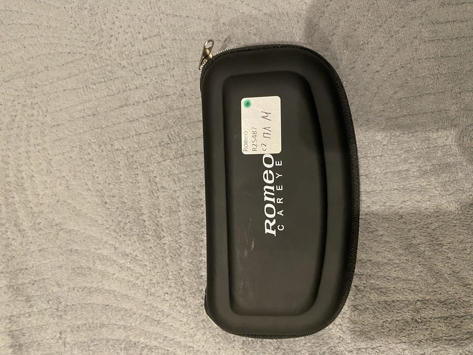 Продам оправу очки с насадками фирмы Romeo оригинал