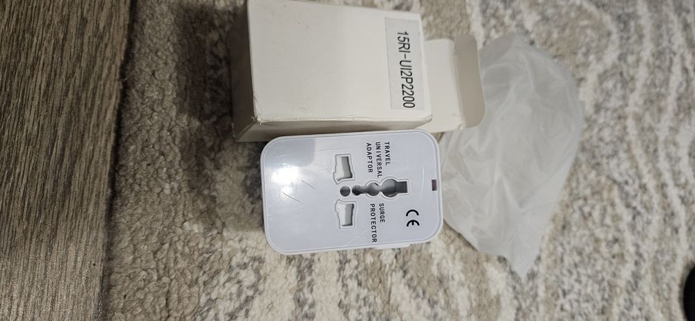 Adaptor pentru Priza 2 x USB, EU, UK, AUS, US, D52, Silicon, White