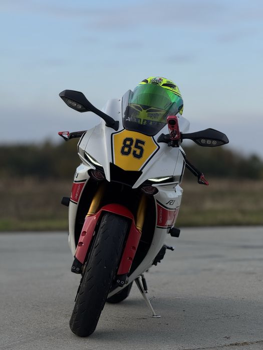 YAMAHA R1 2023 60 th anniversary