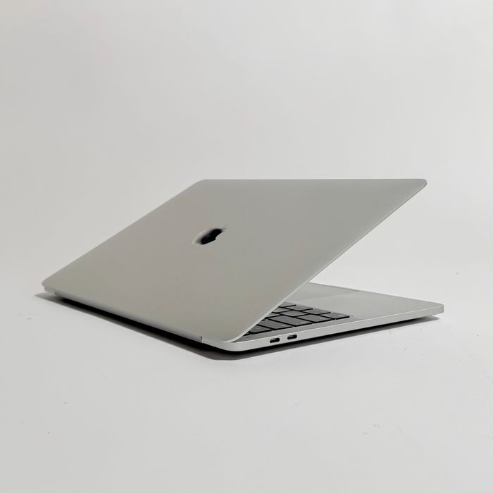 MacBook Pro 13 M2 Silver 256GB 2022