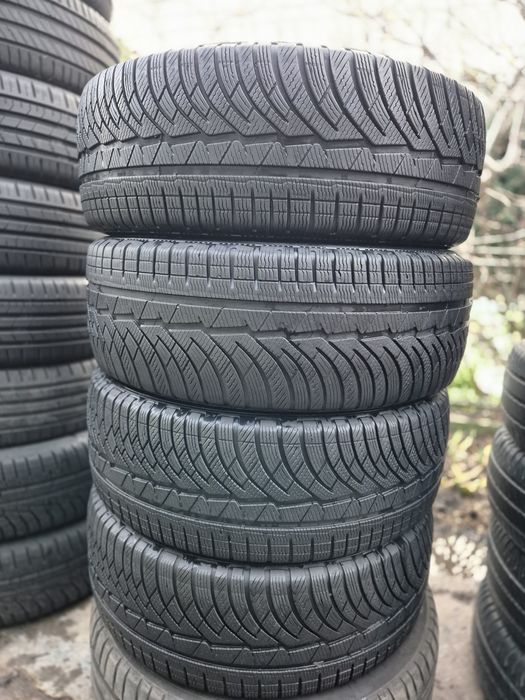 235 55 18 Anvelope de iarnă Michelin Dot 10.22
