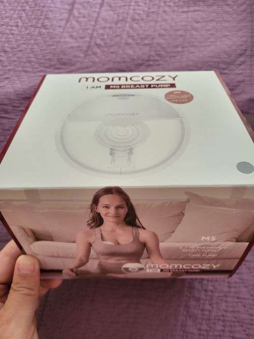 Momcozy M5 помпа